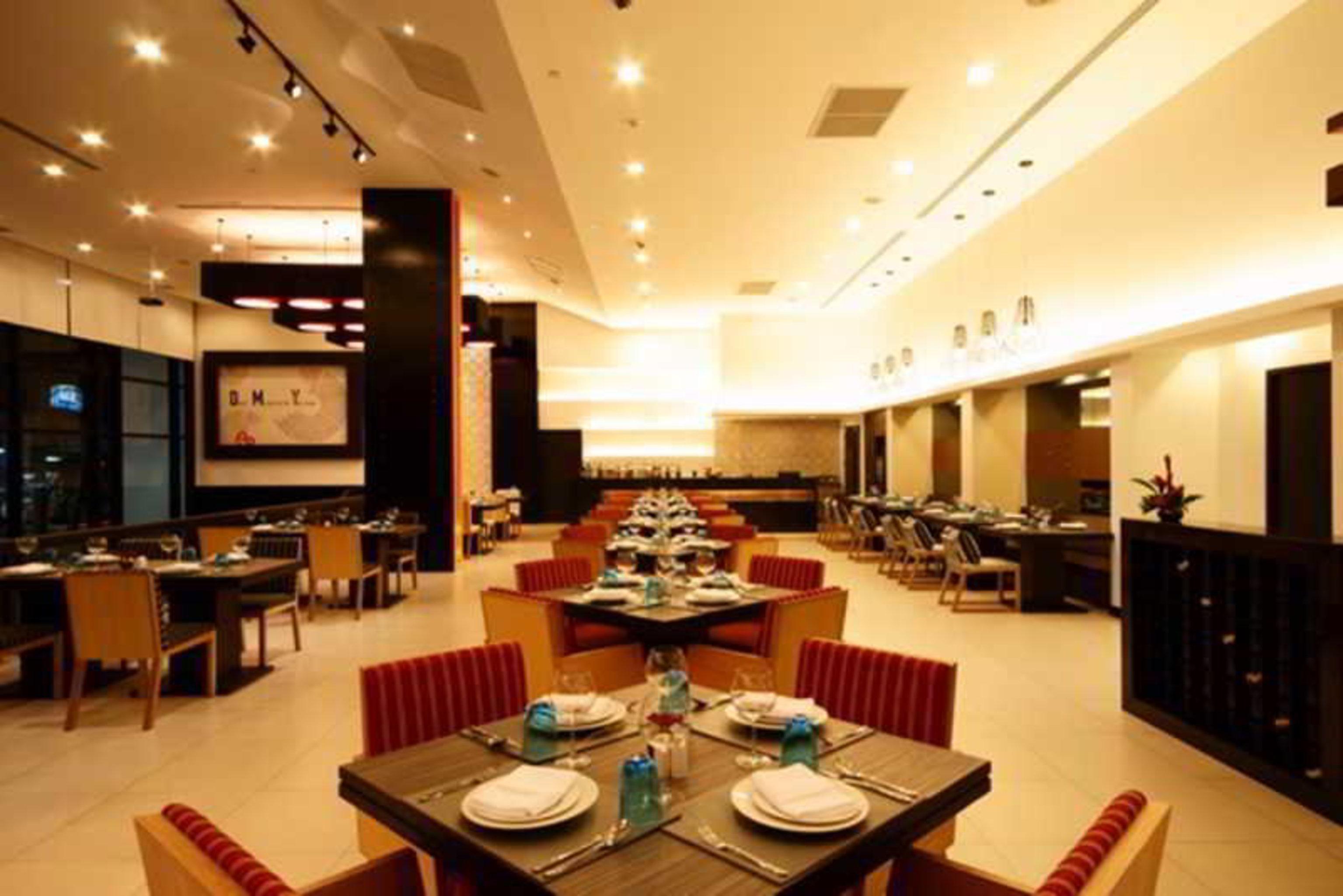 Tsix5 Hotel Паттая Екстер'єр фото