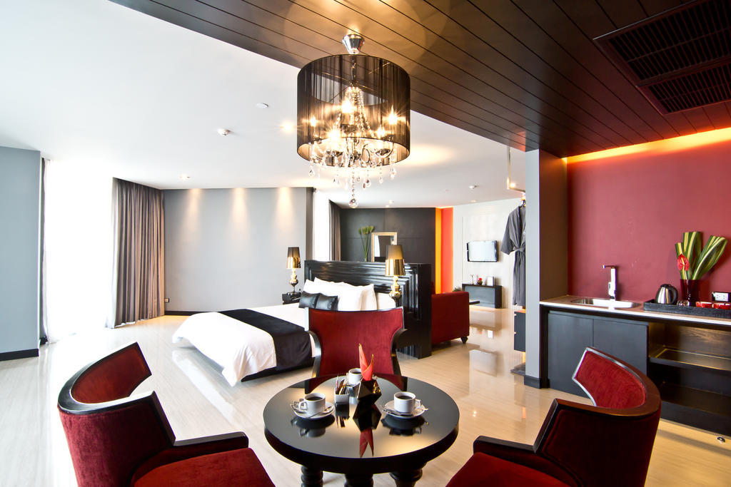 Tsix5 Hotel Паттая Екстер'єр фото
