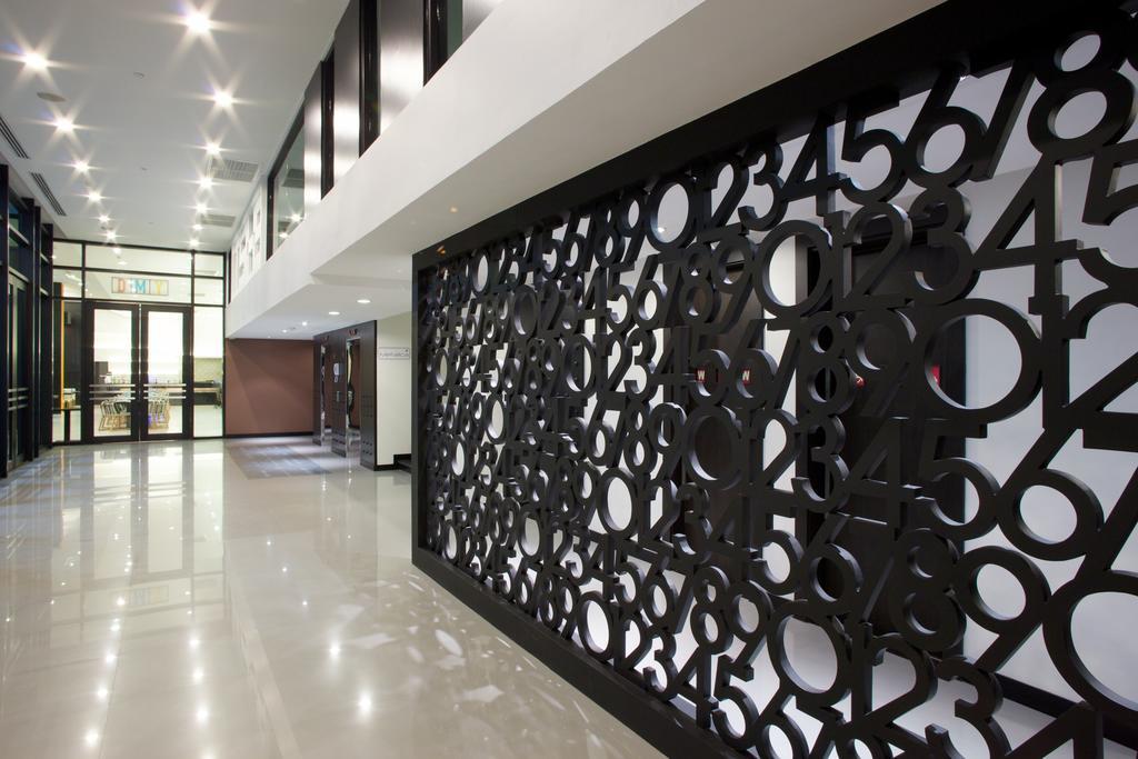 Tsix5 Hotel Паттая Екстер'єр фото